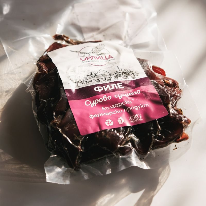 Сурово сушен свинки врат