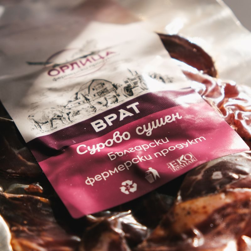 Сурово сушен свинки врат